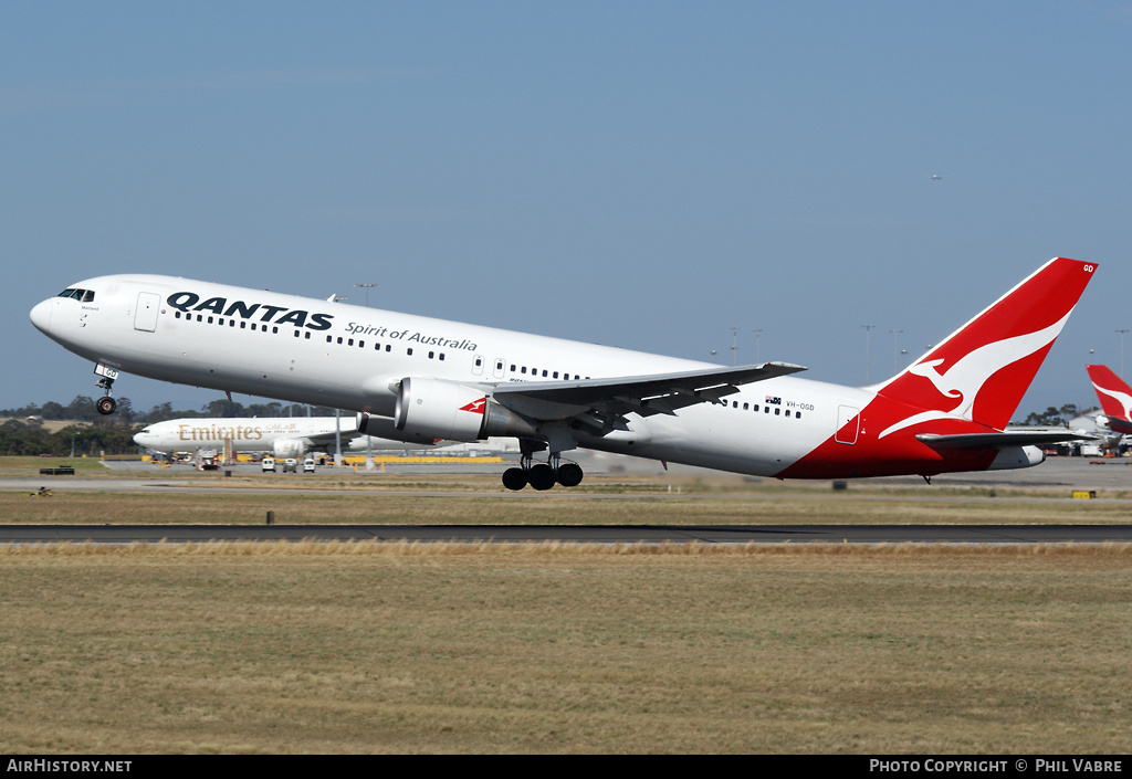 Aircraft Photo of VH-OGD | Boeing 767-338/ER | Qantas | AirHistory.net #36865