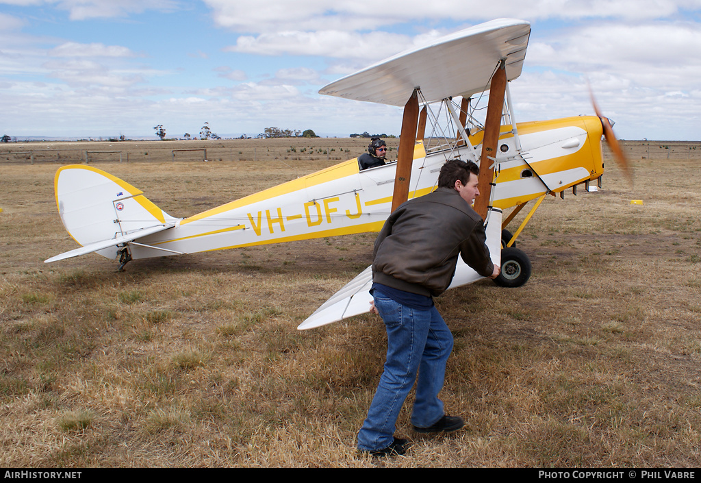 Aircraft Photo of VH-DFJ | De Havilland D.H. 82A Tiger Moth | AirHistory.net #36908