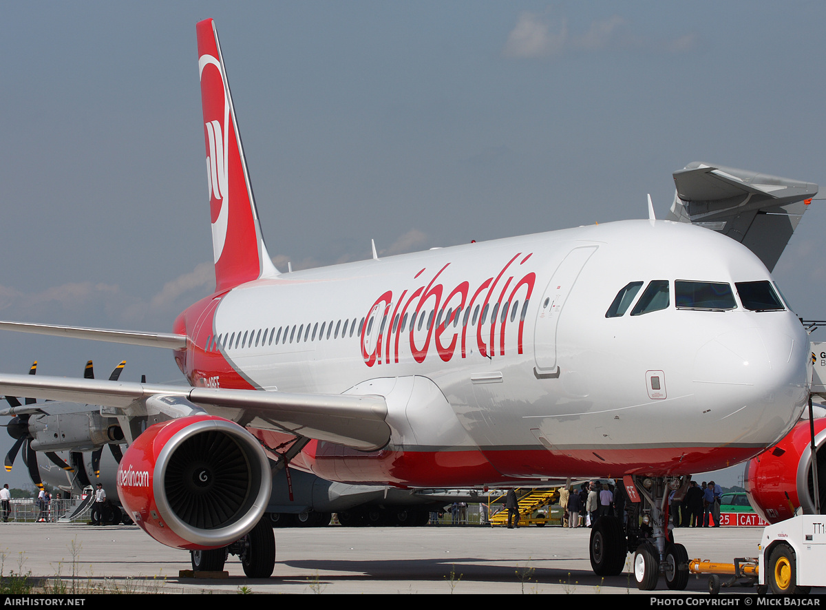 Aircraft Photo of D-ABFF | Airbus A320-214 | Air Berlin | AirHistory.net #36950