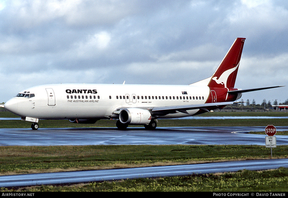 Aircraft Photo of VH-TJL | Boeing 737-476 | Qantas | AirHistory.net #37092