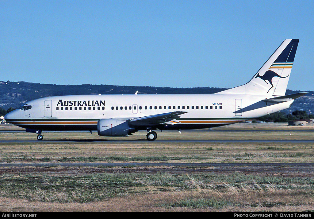 Aircraft Photo of VH-TAU | Boeing 737-376 | Australian Airlines | AirHistory.net #37253