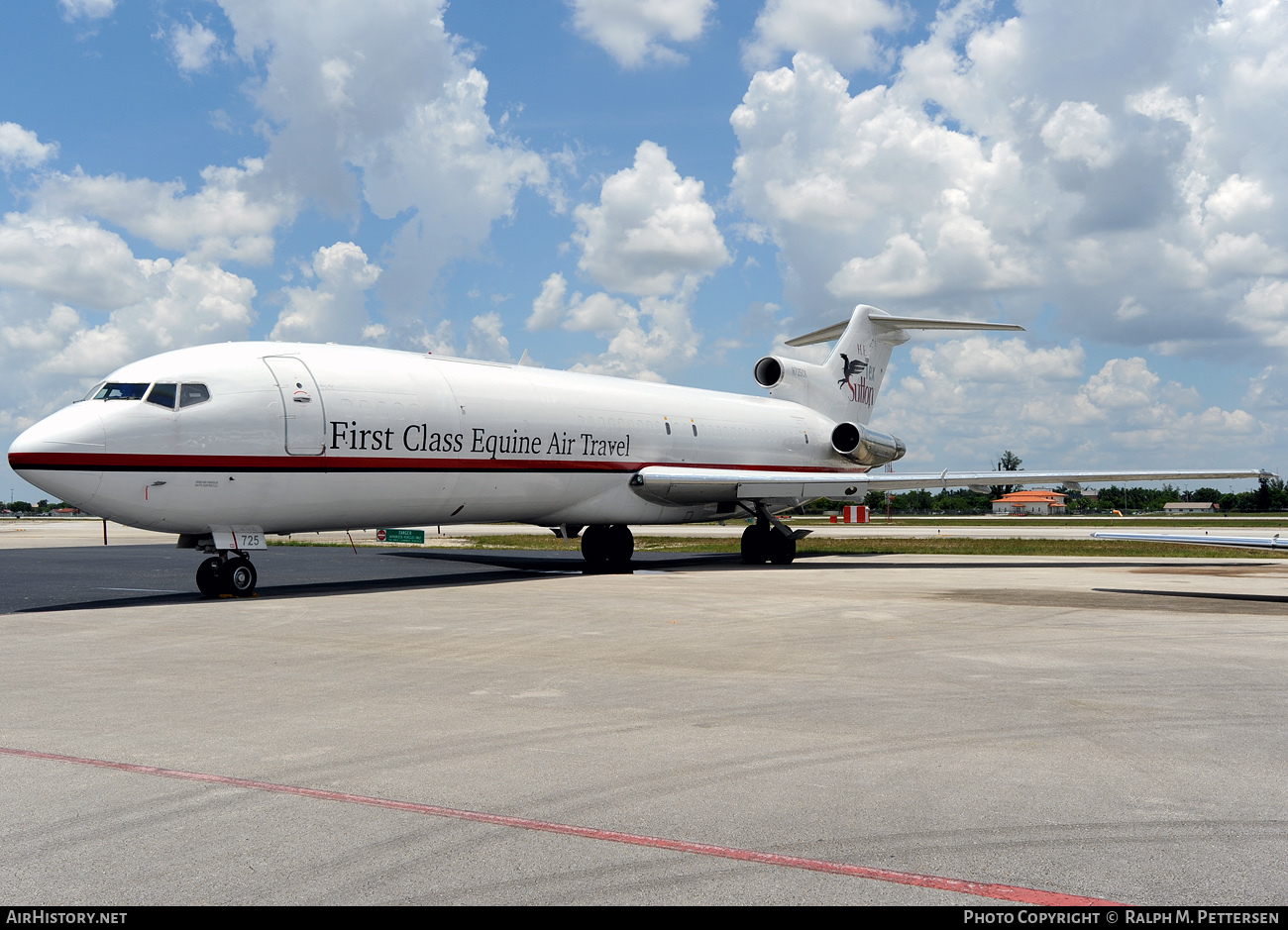 Aircraft Photo of N725CK | Boeing 727-224/Adv(F) | Tex Sutton Equine Air Transportation | AirHistory.net #37302