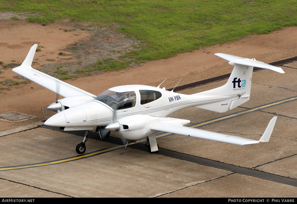 Aircraft Photo of VH-YBR | Diamond DA42 Twin Star | Flight Training Adelaide - FTA | AirHistory.net #37464
