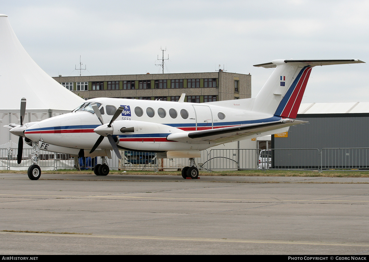 Aircraft Photo of F-GJFE | Beech B200 Super King Air | DGAC - Direction Générale de l'Aviation Civile | AirHistory.net #37544