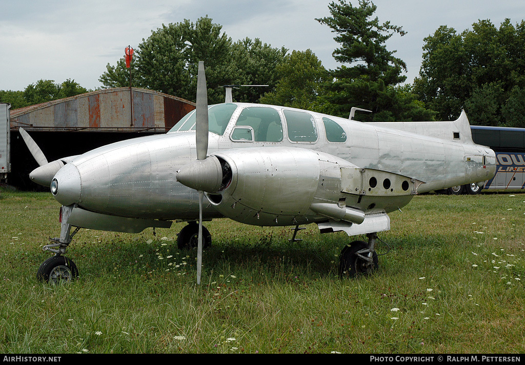 Aircraft Photo of N4946B | Beech C50 Twin Bonanza | AirHistory.net #37606