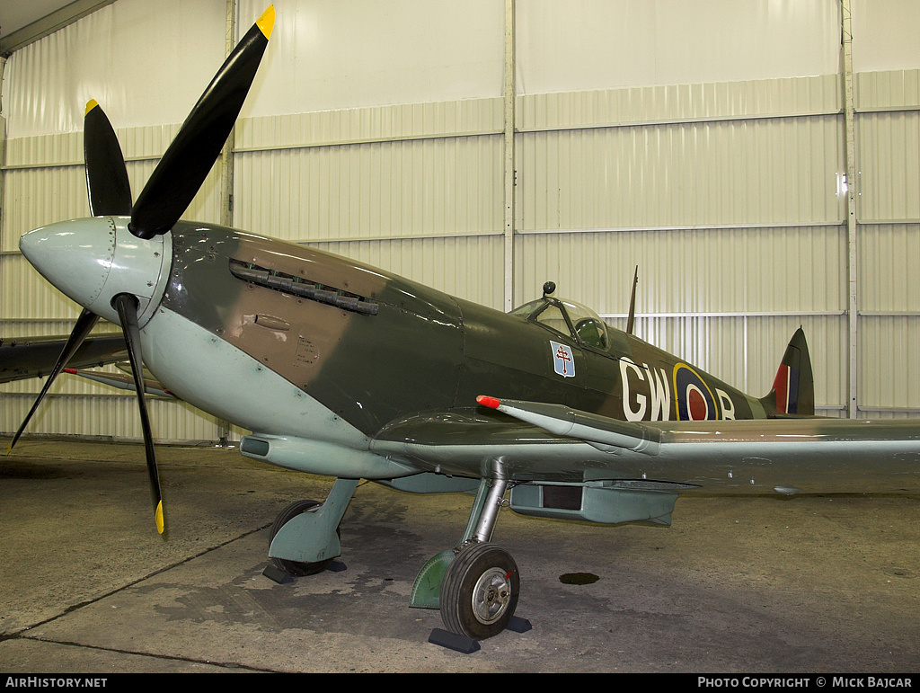 Aircraft Photo of TB597 | Supermarine 361 Spitfire LF16E | UK - Air Force | AirHistory.net #37654