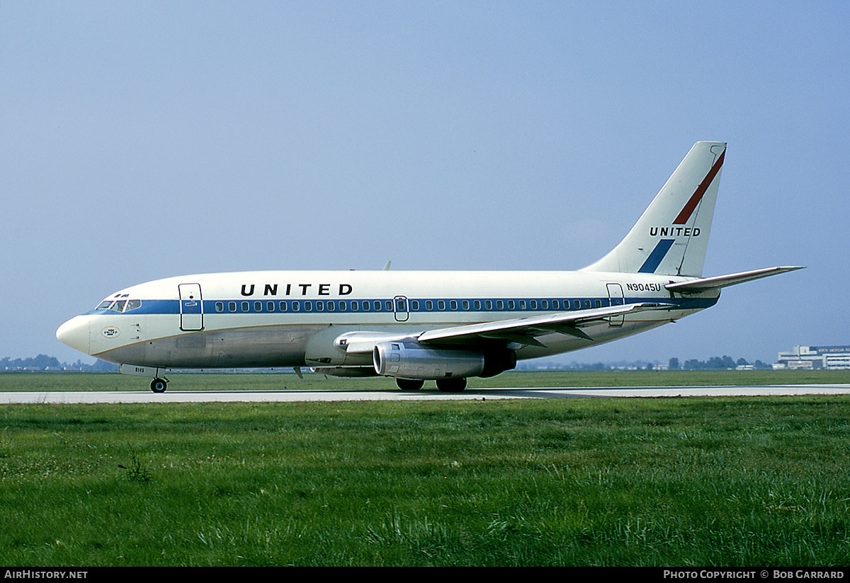 Aircraft Photo of N9045U | Boeing 737-222 | United Air Lines | AirHistory.net #37710