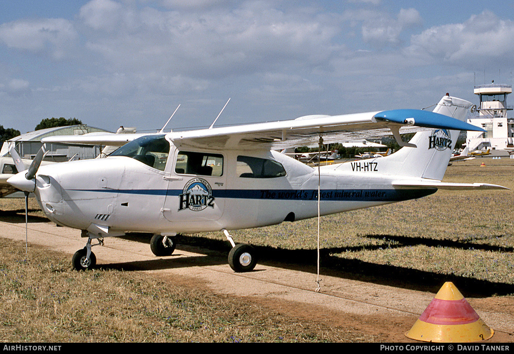 Aircraft Photo of VH-HTZ | Cessna T210L Turbo Centurion | Hartz | AirHistory.net #37808