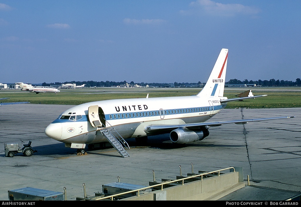 Aircraft Photo of N9051U | Boeing 737-222 | United Air Lines | AirHistory.net #37941