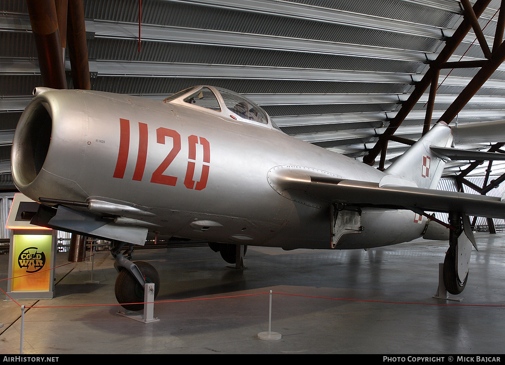 Aircraft Photo of 1120 | PZL-Mielec Lim-2 (MiG-15bis) | Poland - Air Force | AirHistory.net #38114