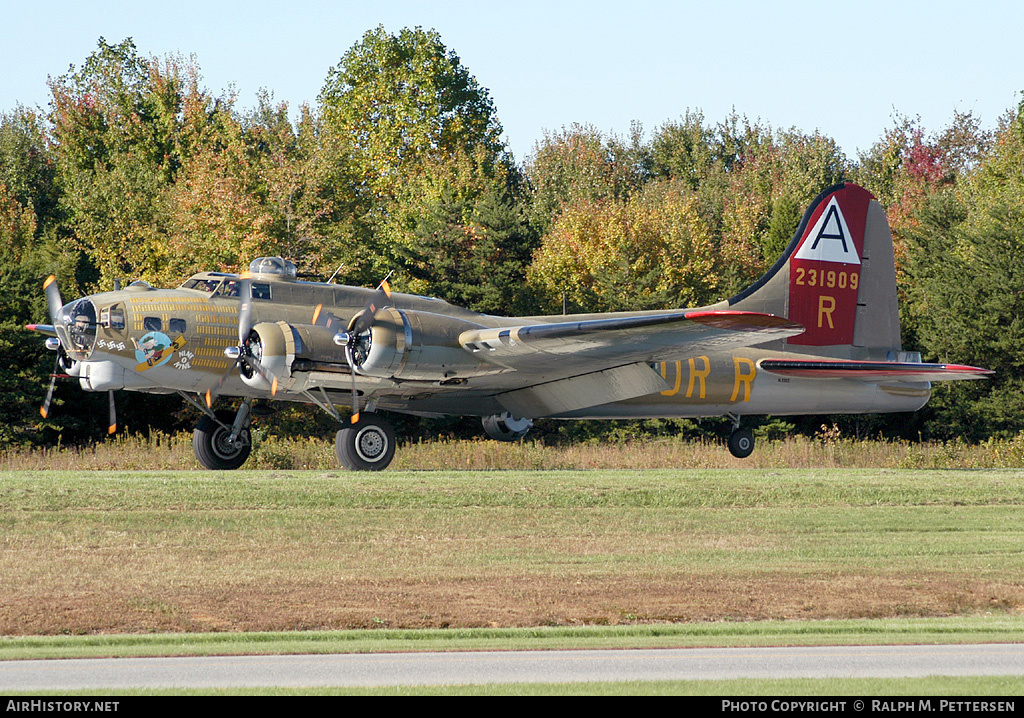 Aircraft Photo of N93012 / NL93012 / 231909 | Boeing B-17G Flying Fortress | USA - Air Force | AirHistory.net #38126