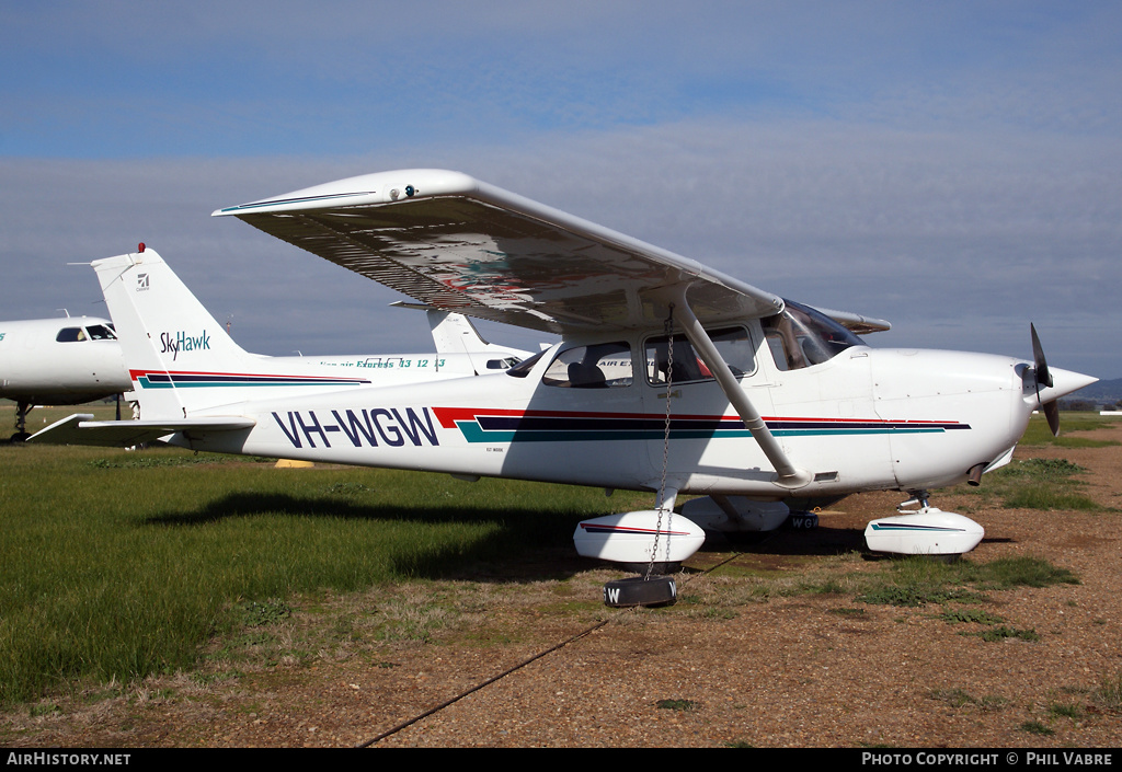 Aircraft Photo of VH-WGW | Cessna 172R Skyhawk | AirHistory.net #38402