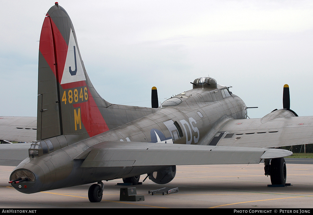 Aircraft Photo of F-AZDX / 48846 | Boeing B-17G Flying Fortress | USA - Air Force | AirHistory.net #38525