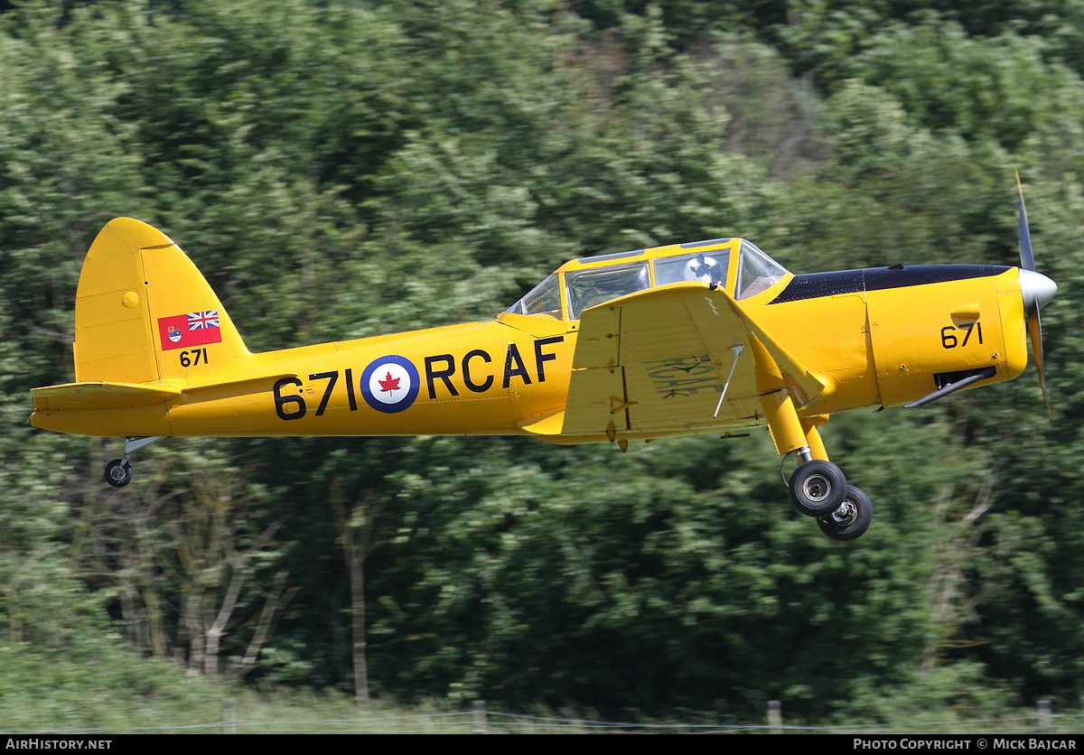 Aircraft Photo of G-BNZC | De Havilland DHC-1 Chipmunk Mk22 | Canada - Air Force | AirHistory.net #38618