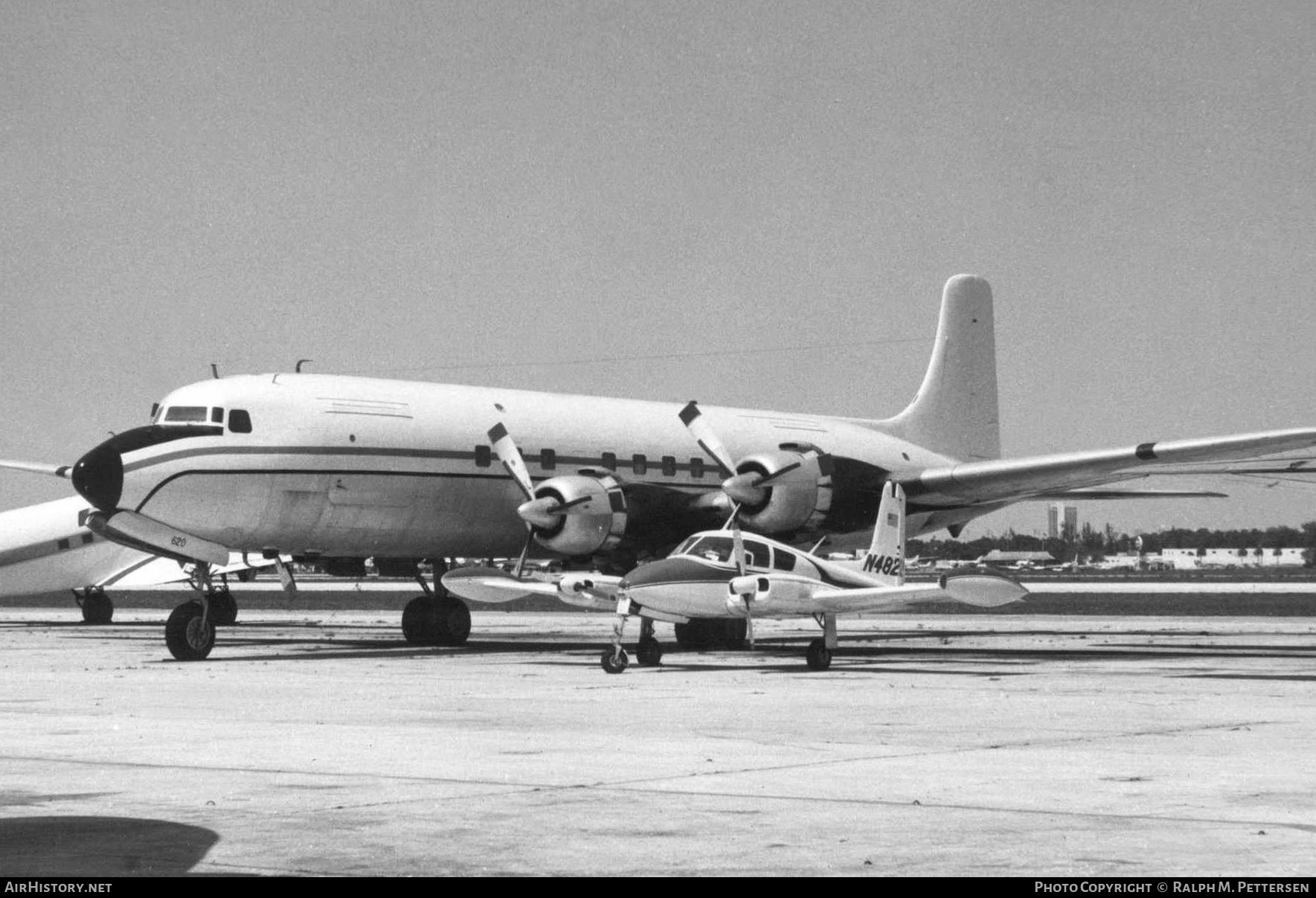 Aircraft Photo of N620NA | Douglas DC-6A | AirHistory.net #38688