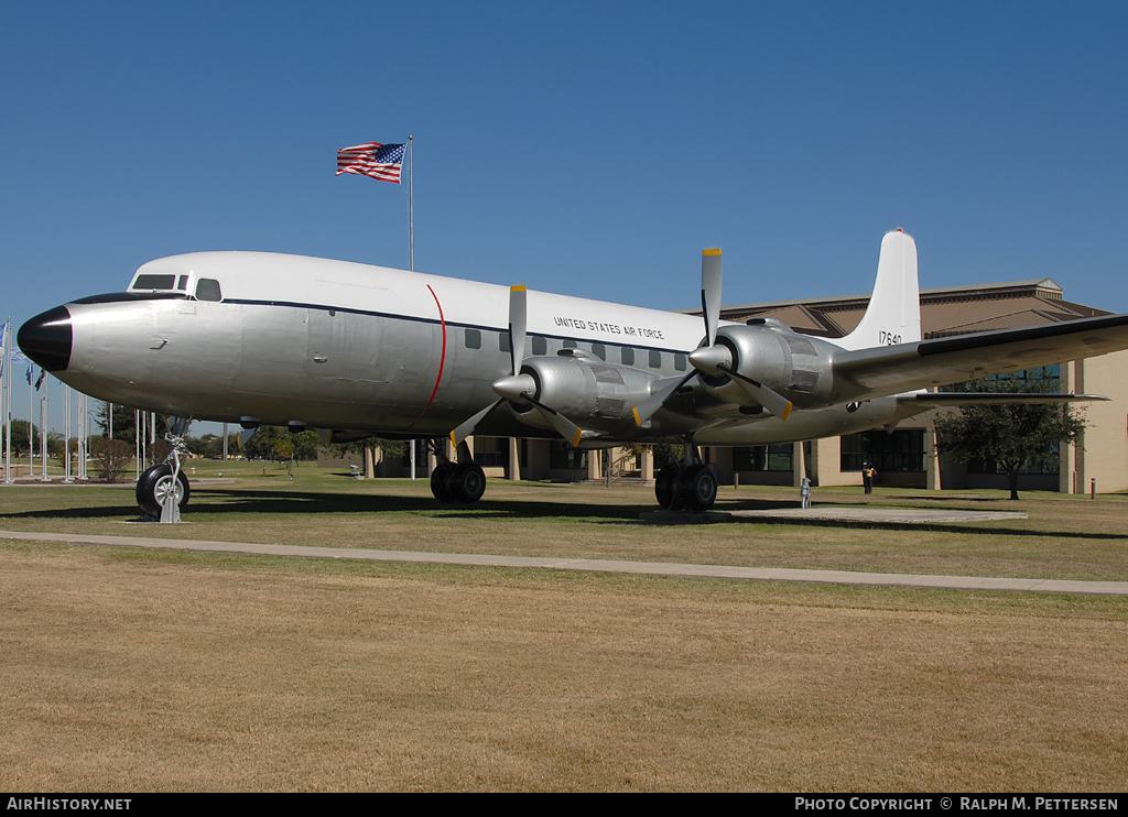 Aircraft Photo of 51-17640 / 17640 | Douglas C-118A Liftmaster (DC-6A) | USA - Air Force | AirHistory.net #38715