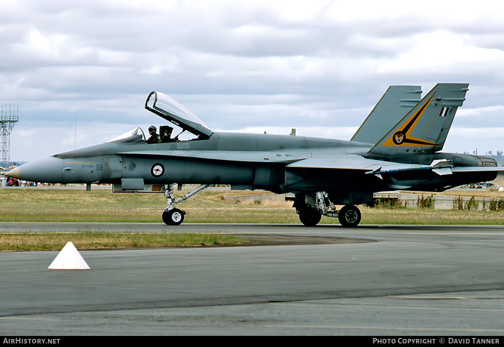 Aircraft Photo of A21-7 | McDonnell Douglas F/A-18A Hornet | Australia - Air Force | AirHistory.net #38720