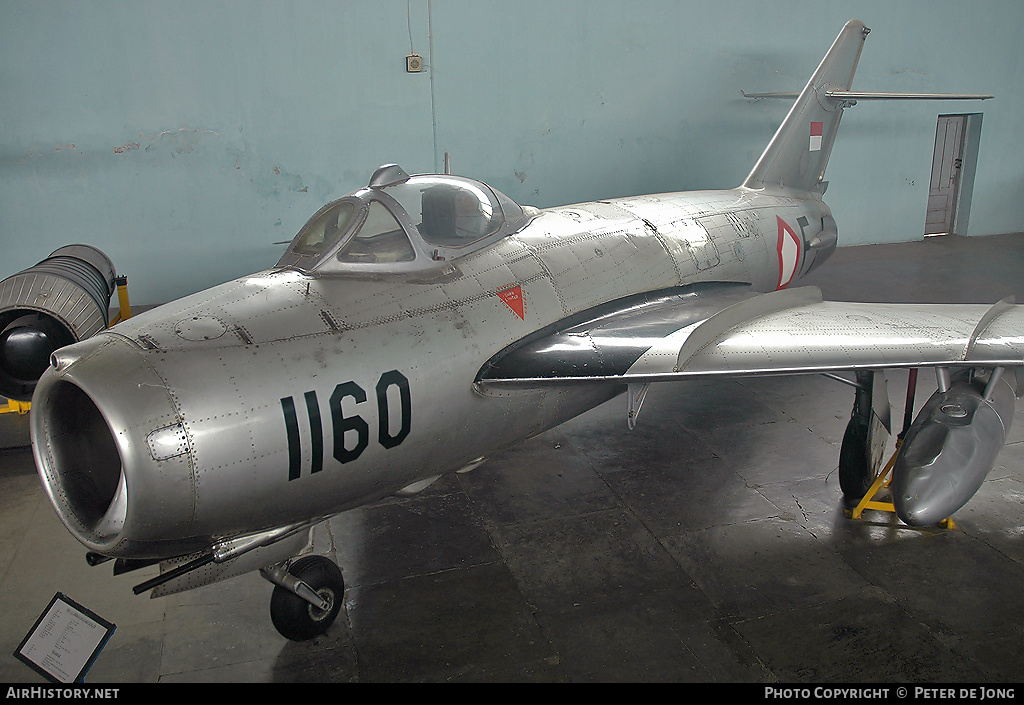 Aircraft Photo of F-1160 | Mikoyan-Gurevich MiG-17F | Indonesia - Air Force | AirHistory.net #38857