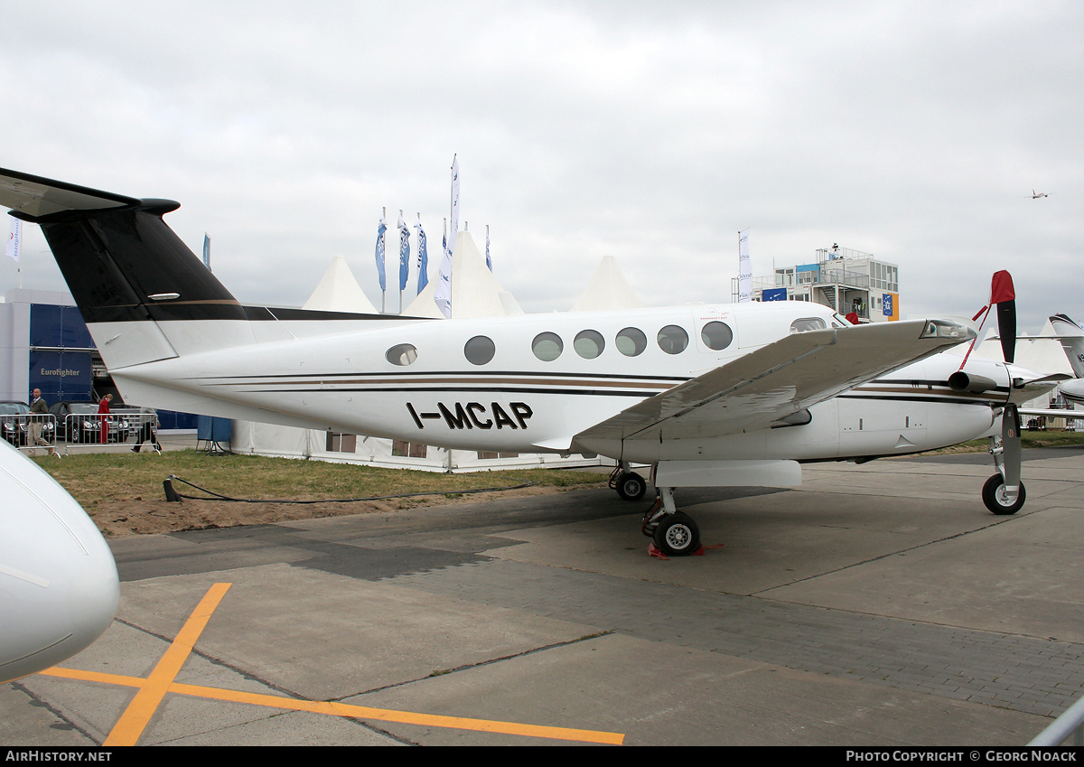 Aircraft Photo of I-MCAP | Raytheon B200 King Air | AirHistory.net #39037