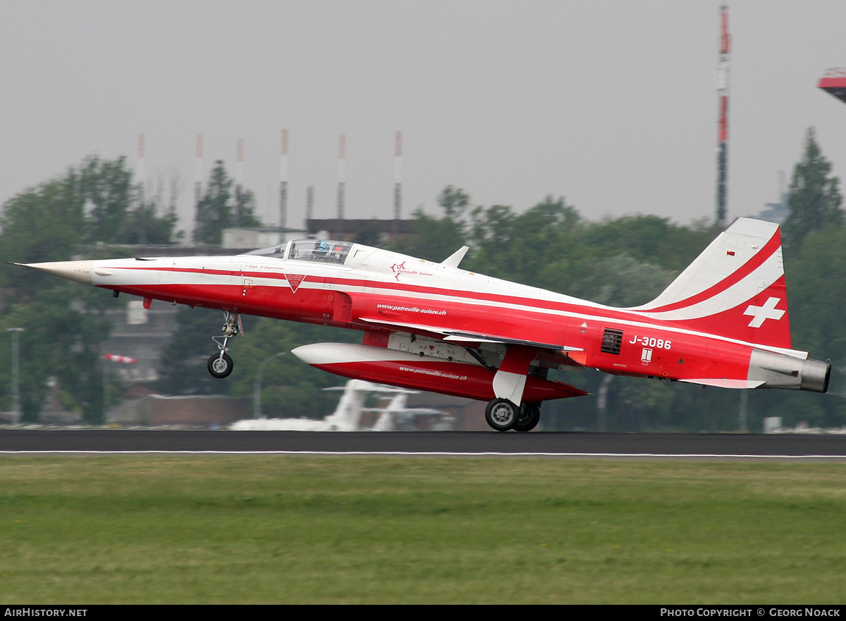 Aircraft Photo of J-3086 | Northrop F-5E Tiger II | Switzerland - Air Force | AirHistory.net #39039