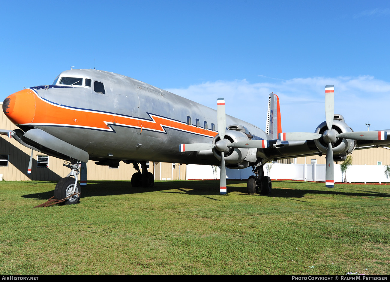Aircraft Photo of N381AA | Douglas DC-7B(F) | AirHistory.net #39083