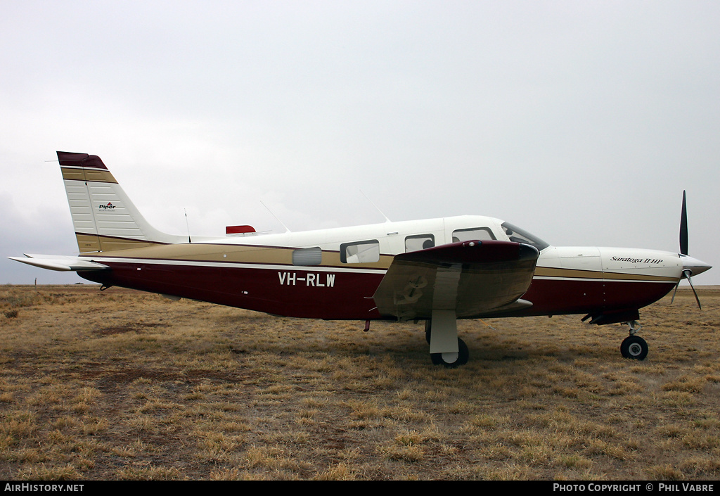 Aircraft Photo of VH-RLW | Piper PA-32R-301 Saratoga II HP | AirHistory.net #39186