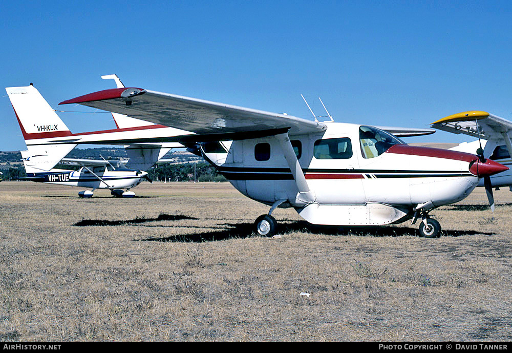 Aircraft Photo of VH-KUX | Cessna 337G Super Skymaster | AirHistory.net #39363