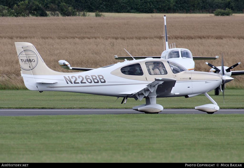 Aircraft Photo of N226BB | Cirrus SR-22 G3-GTS Turbo | AirHistory.net #39434