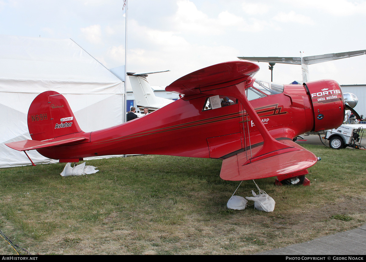 Aircraft Photo of N69H | Beech UC-43 (D17S) | AirHistory.net #39537