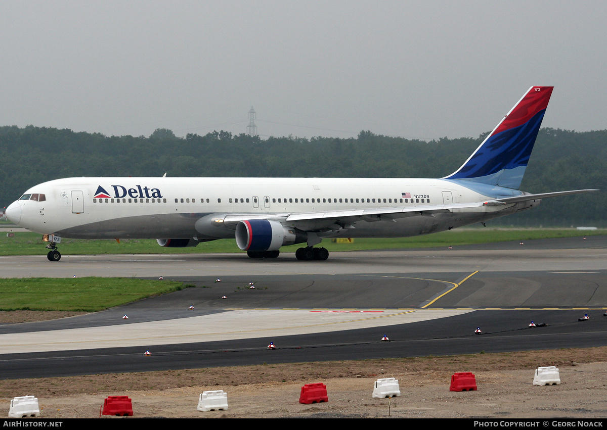 Aircraft Photo of N173DN | Boeing 767-332/ER | Delta Air Lines | AirHistory.net #39551