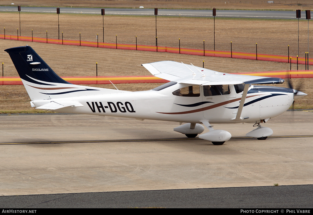 Aircraft Photo of VH-DGQ | Cessna 182T Skylane | AirHistory.net #39576