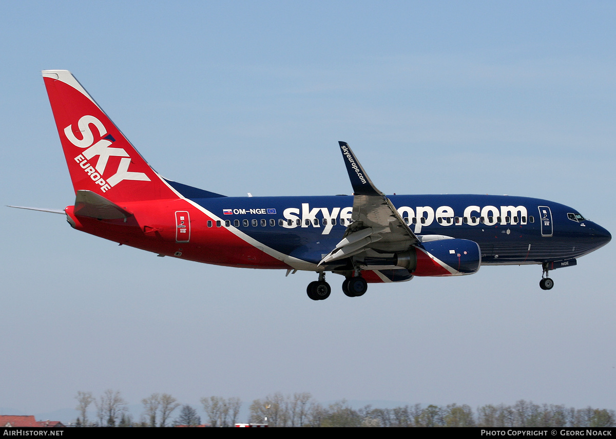 Aircraft Photo of OM-NGE | Boeing 737-76N | SkyEurope Airlines | AirHistory.net #39769
