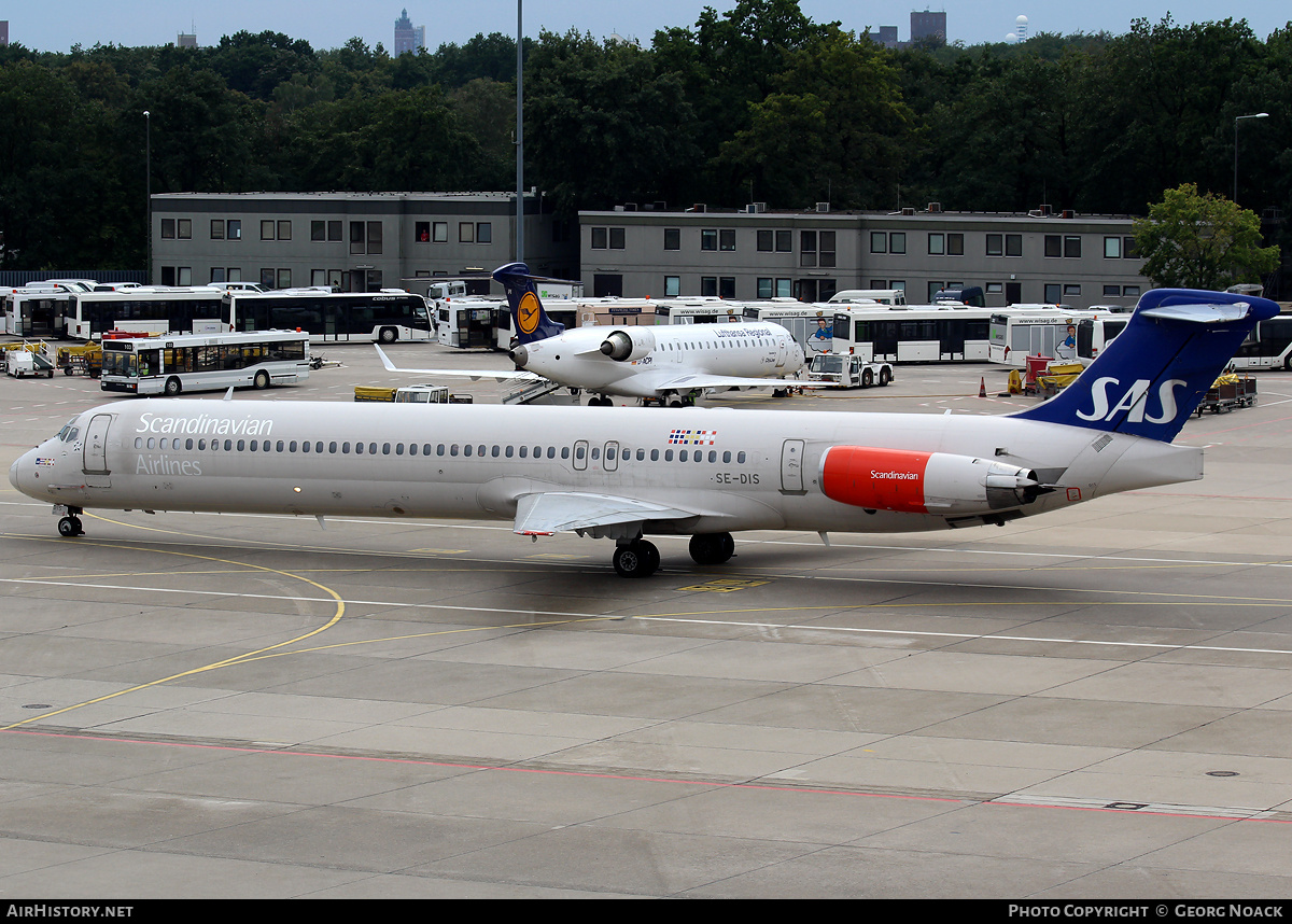 Aircraft Photo of SE-DIS | McDonnell Douglas MD-82 (DC-9-82) | Scandinavian Airlines - SAS | AirHistory.net #39874