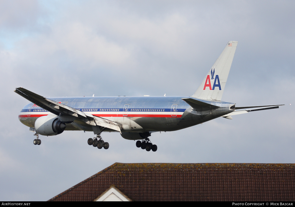Aircraft Photo of N765AN | Boeing 777-223/ER | American Airlines | AirHistory.net #39944