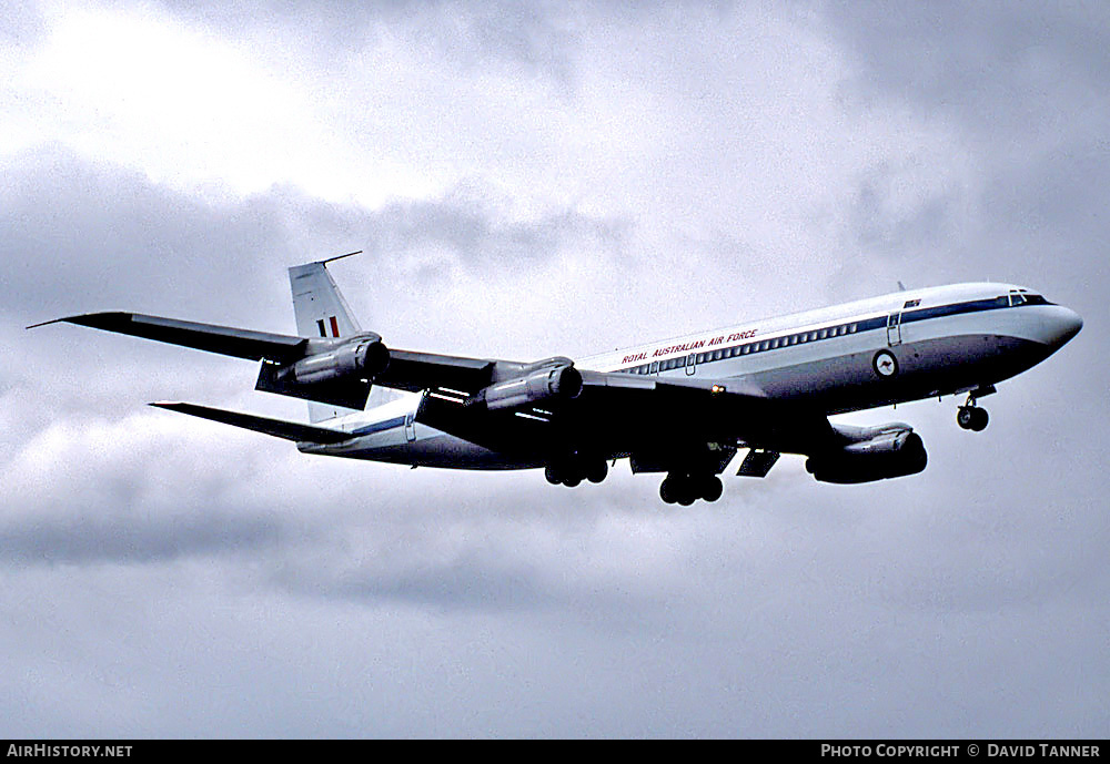 Aircraft Photo of A20-624 | Boeing 707-338C | Australia - Air Force | AirHistory.net #40026
