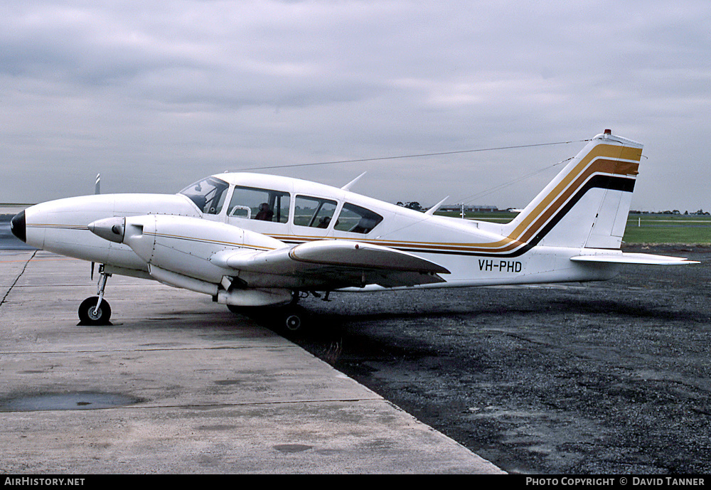 Aircraft Photo of VH-PHD | Piper PA-23-250 Aztec C | AirHistory.net #40034
