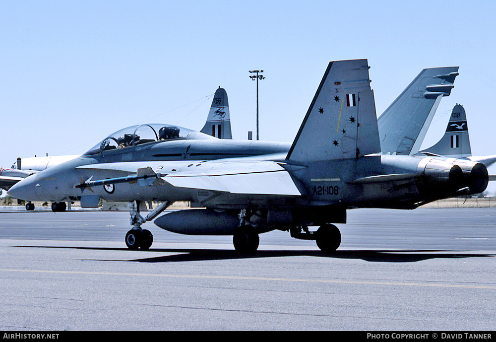 Aircraft Photo of A21-108 | McDonnell Douglas F/A-18B Hornet | Australia - Air Force | AirHistory.net #40085