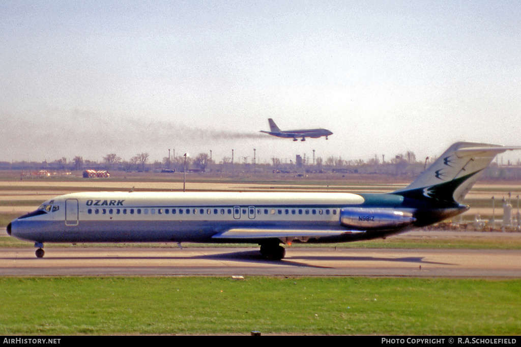 Aircraft Photo of N981Z | McDonnell Douglas DC-9-31 | Ozark Air Lines | AirHistory.net #40206