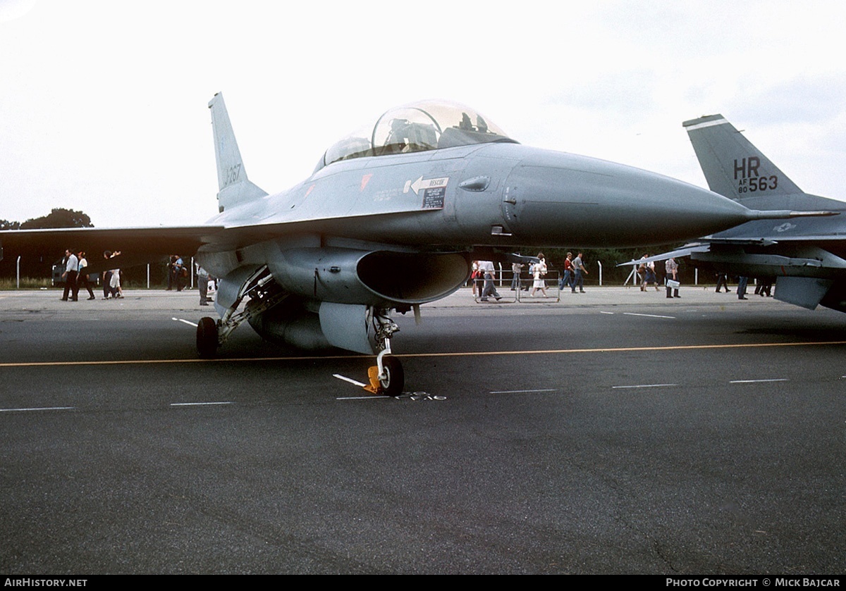 Aircraft Photo of J-267 | General Dynamics F-16B Fighting Falcon | Netherlands - Air Force | AirHistory.net #40224