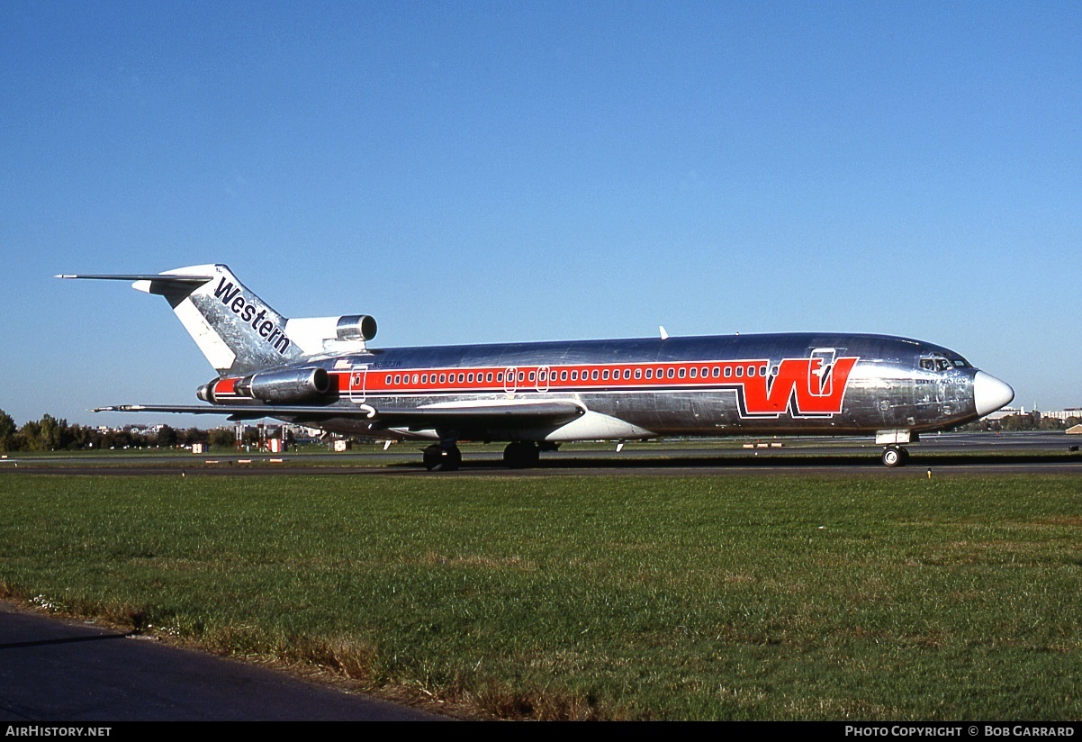 Aircraft Photo of N2823W | Boeing 727-247/Adv | Western Airlines | AirHistory.net #40258