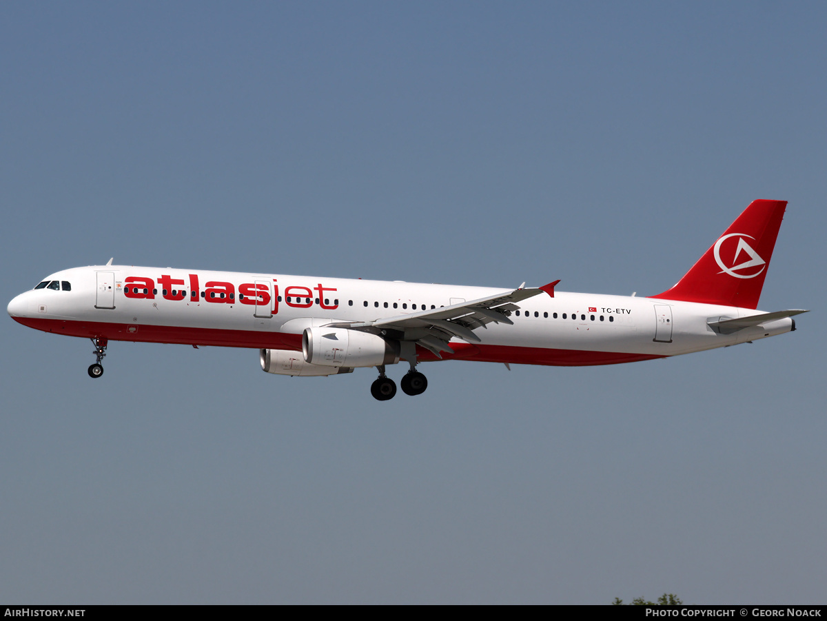 Aircraft Photo of TC-ETV | Airbus A321-231 | Atlasjet Airlines | AirHistory.net #40395