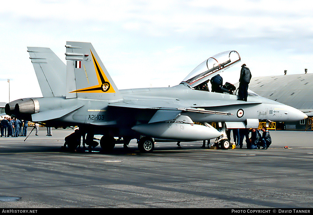 Aircraft Photo of A21-103 | McDonnell Douglas F/A-18B Hornet | Australia - Air Force | AirHistory.net #40424