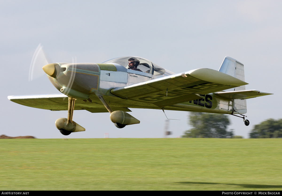 Aircraft Photo of G-UNES | Van's RV-6 | AirHistory.net #40426