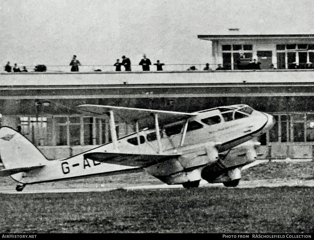 Aircraft Photo of G-AEAL | De Havilland D.H. 89 Dragon Rapide | Isle of Man Air Services | AirHistory.net #40442