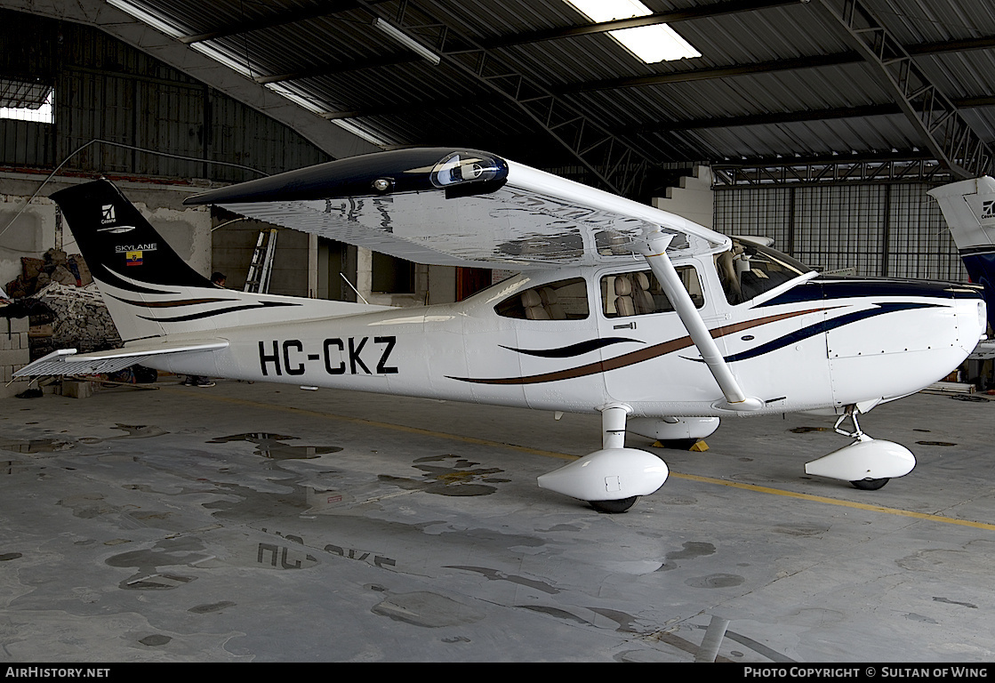 Aircraft Photo of HC-CKZ | Cessna 182T Skylane | AirHistory.net #40470