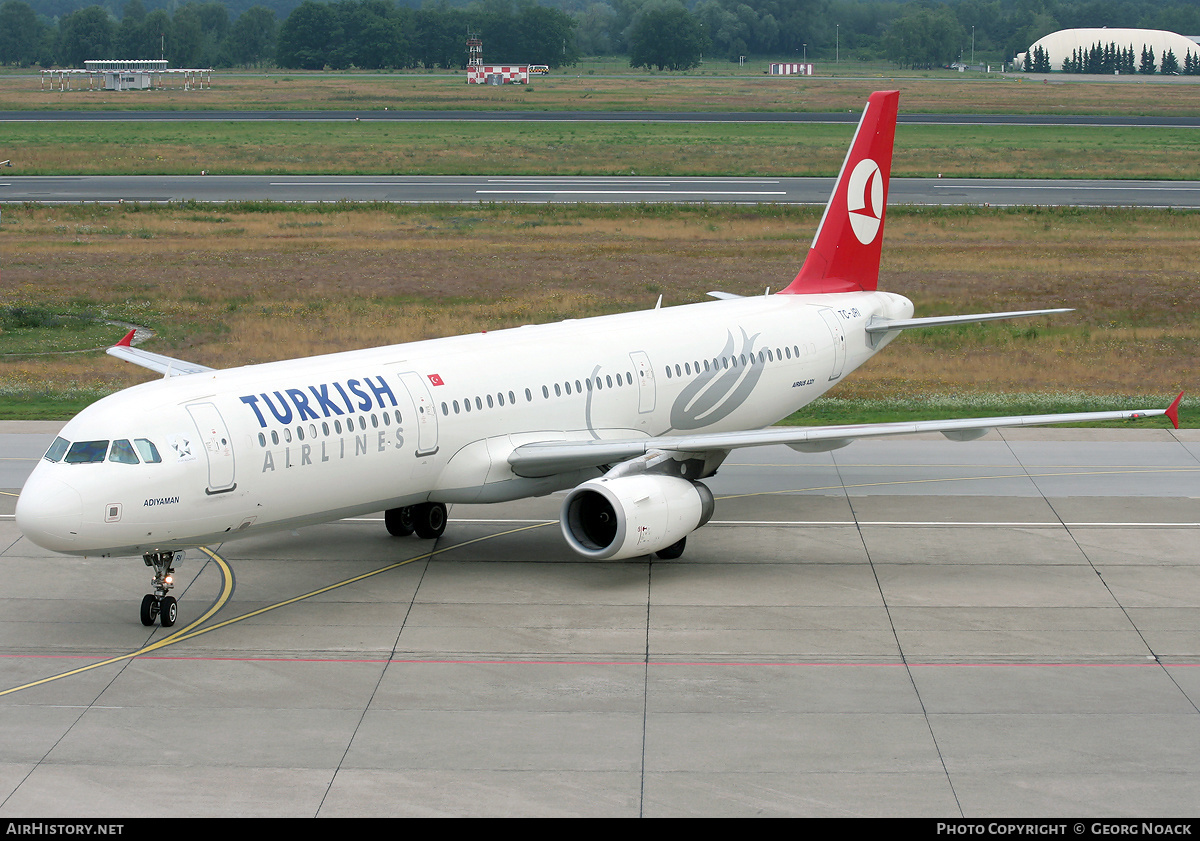 Aircraft Photo of TC-JRI | Airbus A321-231 | Turkish Airlines | AirHistory.net #40517