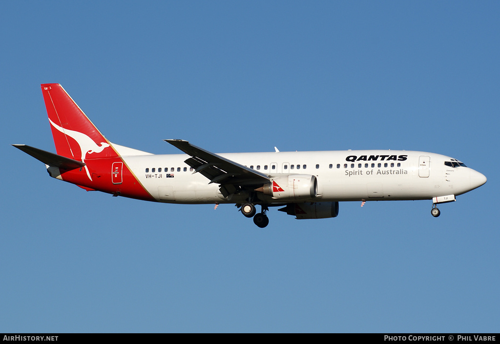 Aircraft Photo of VH-TJI | Boeing 737-476 | Qantas | AirHistory.net #40673