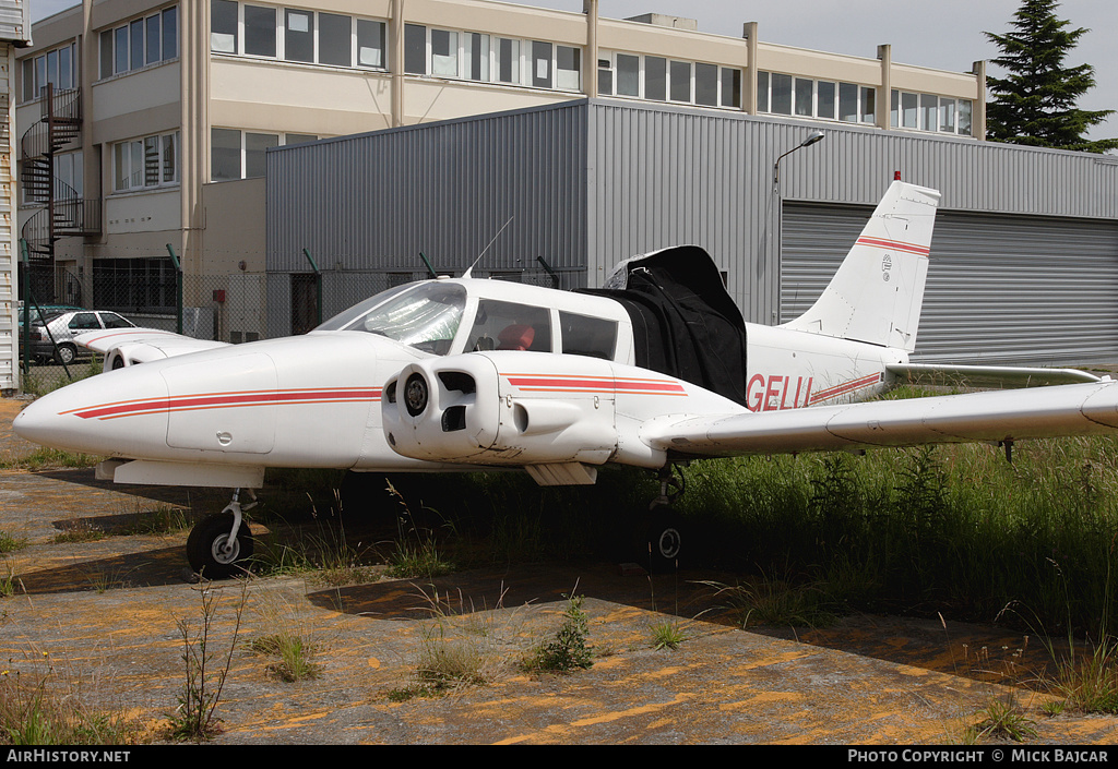 Aircraft Photo of F-GELU | Piper PA-34-200 Seneca | AirHistory.net #40941