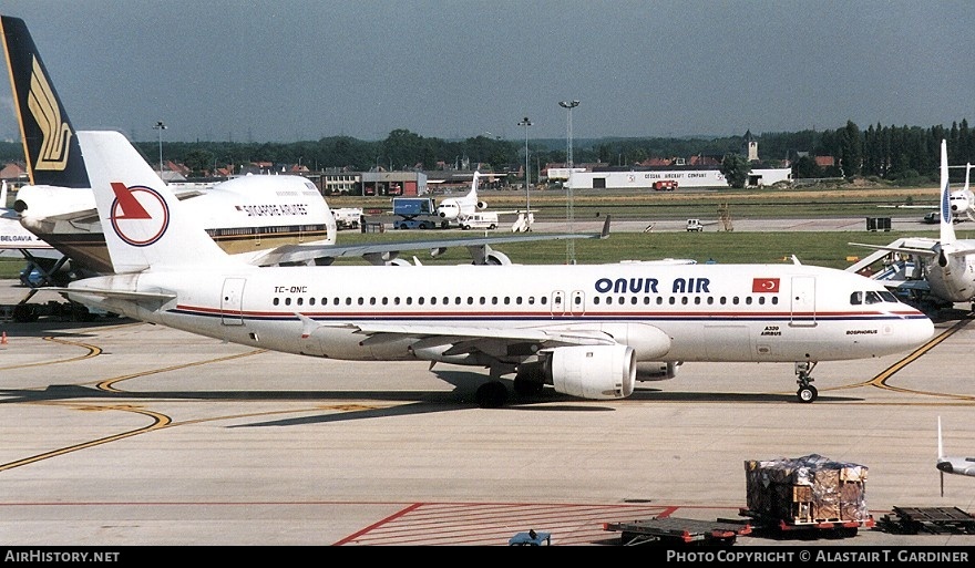 Aircraft Photo of TC-ONC | Airbus A320-211 | Onur Air | AirHistory.net