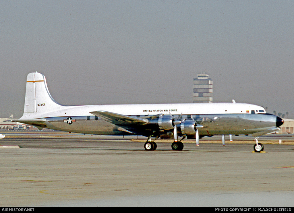 Aircraft Photo of 53-3247 / 33247 | Douglas VC-118A Liftmaster (DC-6A) | USA - Air Force | AirHistory.net #40968